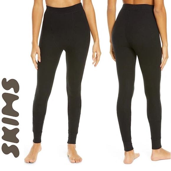 Skims: Black Waffle Leggings - Picture 1 of 9